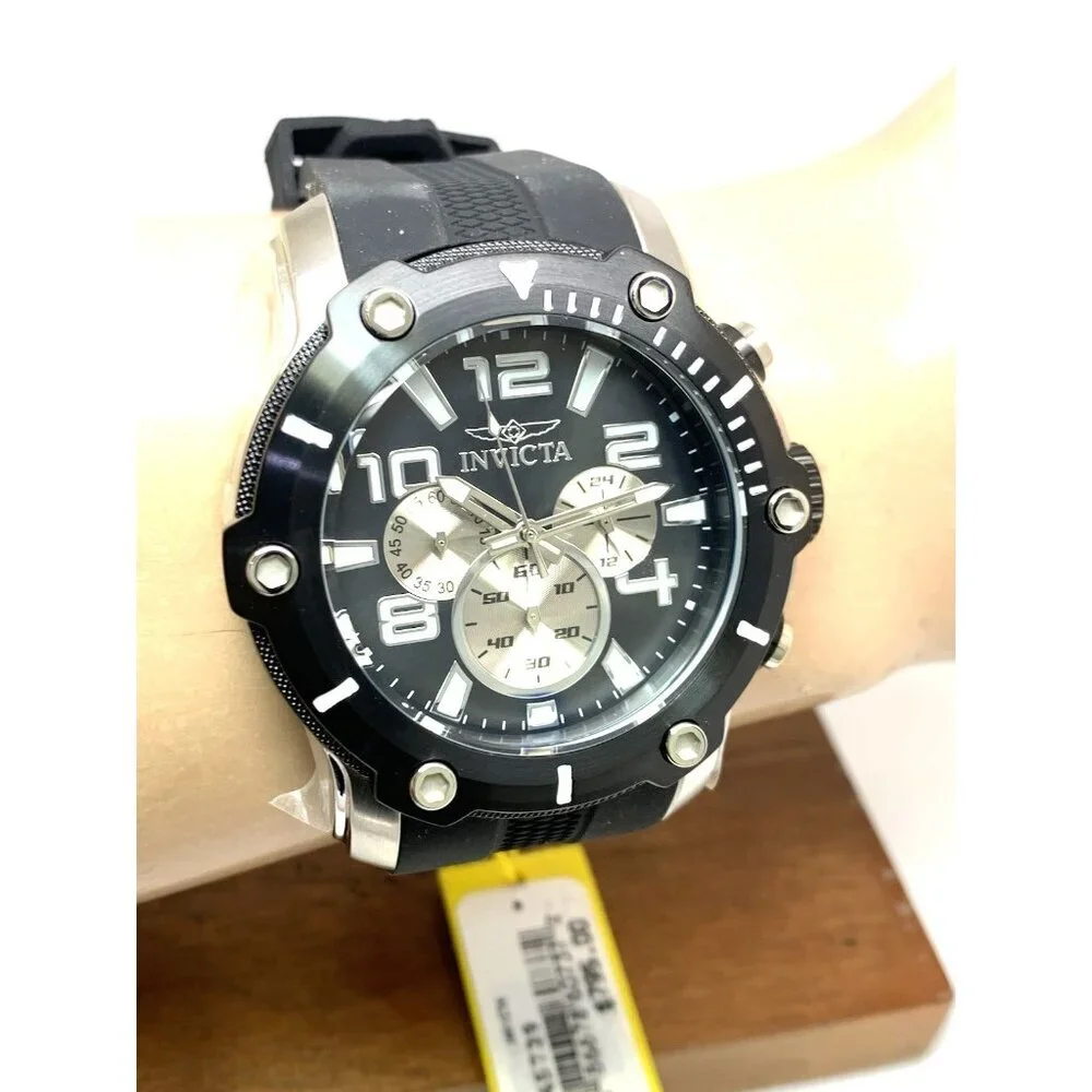 Invicta Men's Watch 45739 Pro Diver Quartz Chronograph Black Dial Rubber Strap
